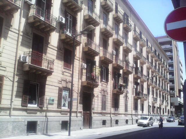 Palermo Centrale Экстерьер фото